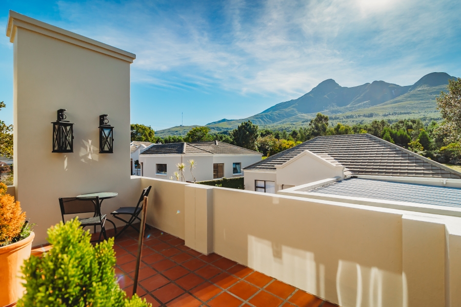 3 Bedroom Property for Sale in Fernridge Western Cape